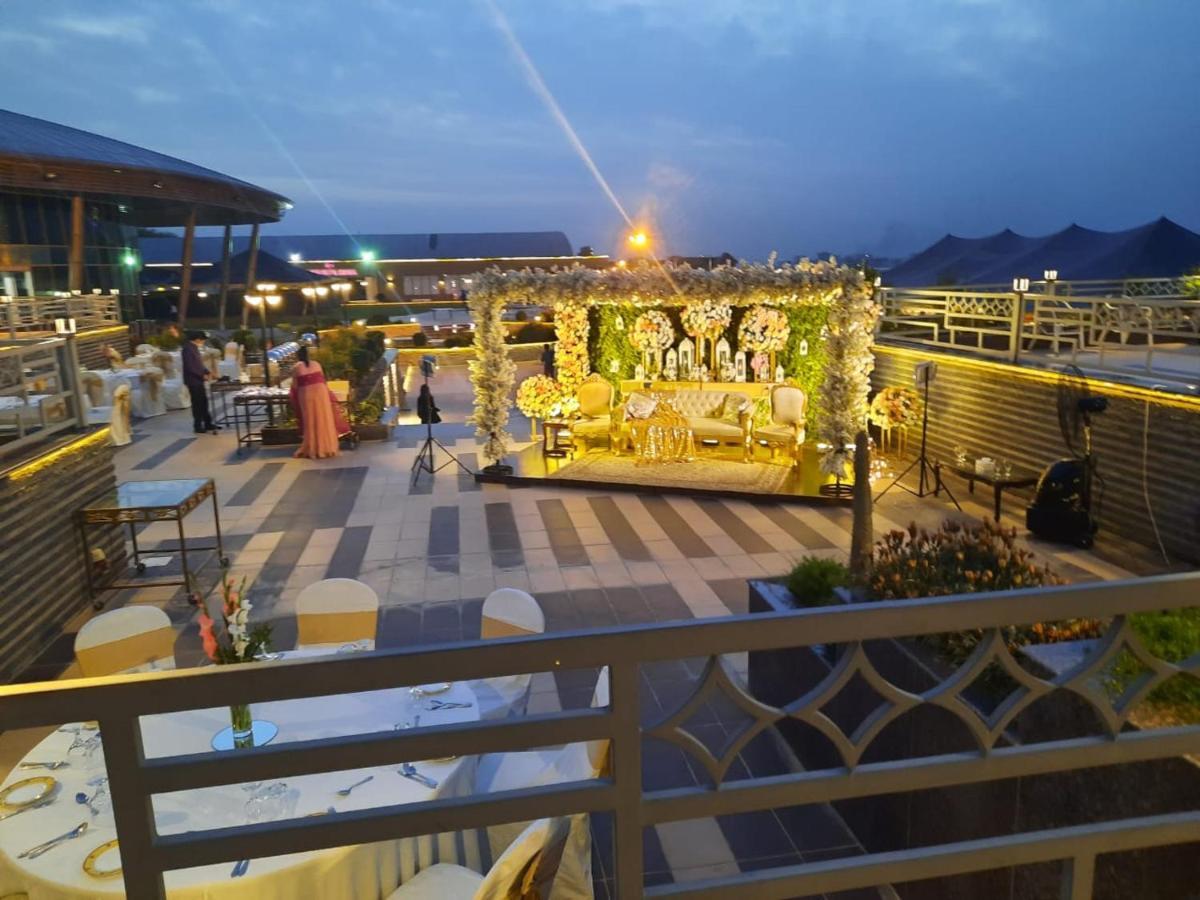 Jacaranda Heights Hotel Islamabad Exterior foto